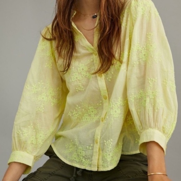 Embroidered Button Down NWT - Picture 2 of 7